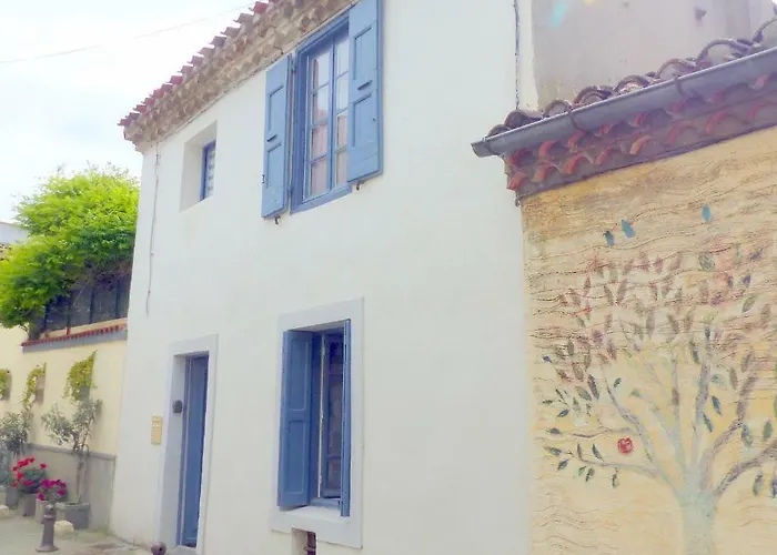 Dom wakacyjny De Ly's - Vue Sur La Cite Medievale