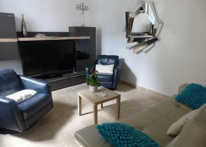 Dom wakacyjny De Ly's - Vue Sur La Cite Medievale