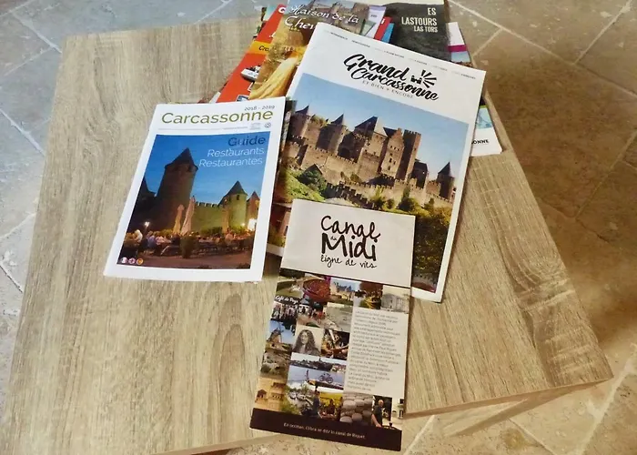 Dom wakacyjny De Ly's - Vue Sur La Cite Medievale *